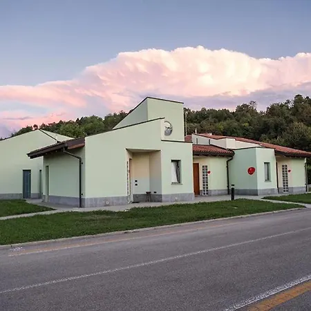 Penzion In Guest - Alba Village 3 Stelle Alba (Piedmont)