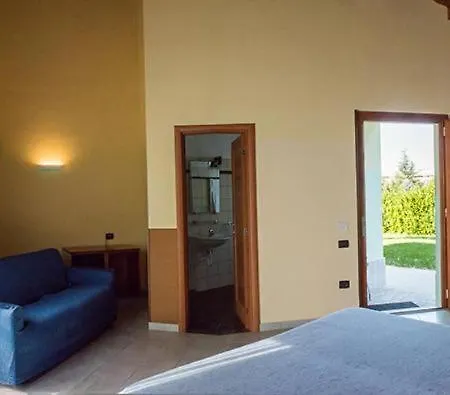 In Guest - Alba Village 3 Stelle Penzion *