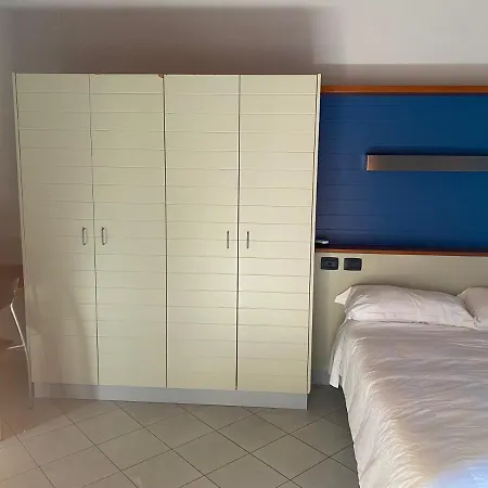 In Guest - Alba Village 3 Stelle Alba (Piedmont)